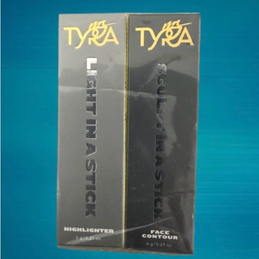 Tyra Beauty 2-Minute TYover in Light Contour & Highlighter Old Stock new in Box